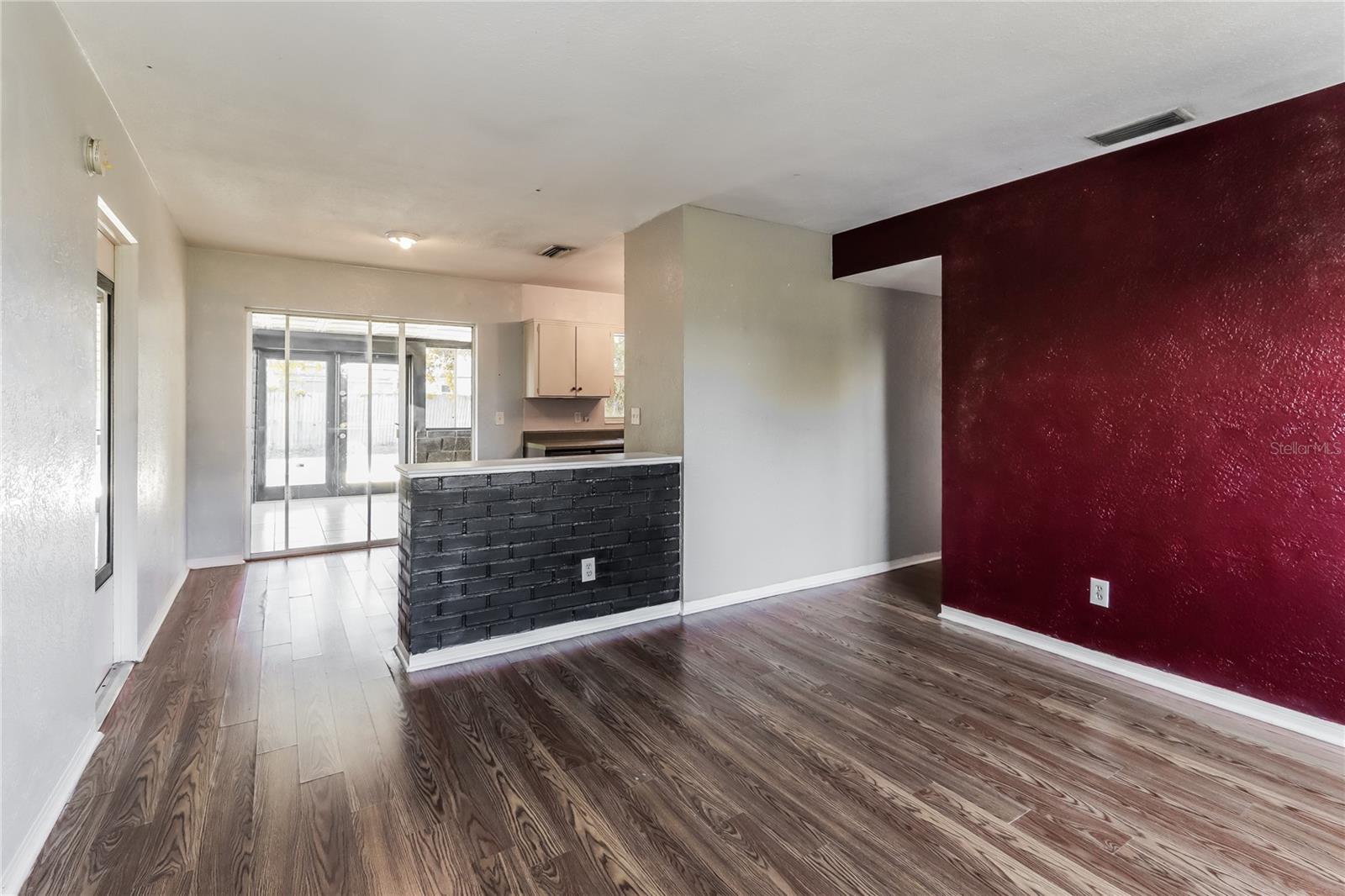 361 DOLPHIN AVE SE, ST PETERSBURG, FL, 33705