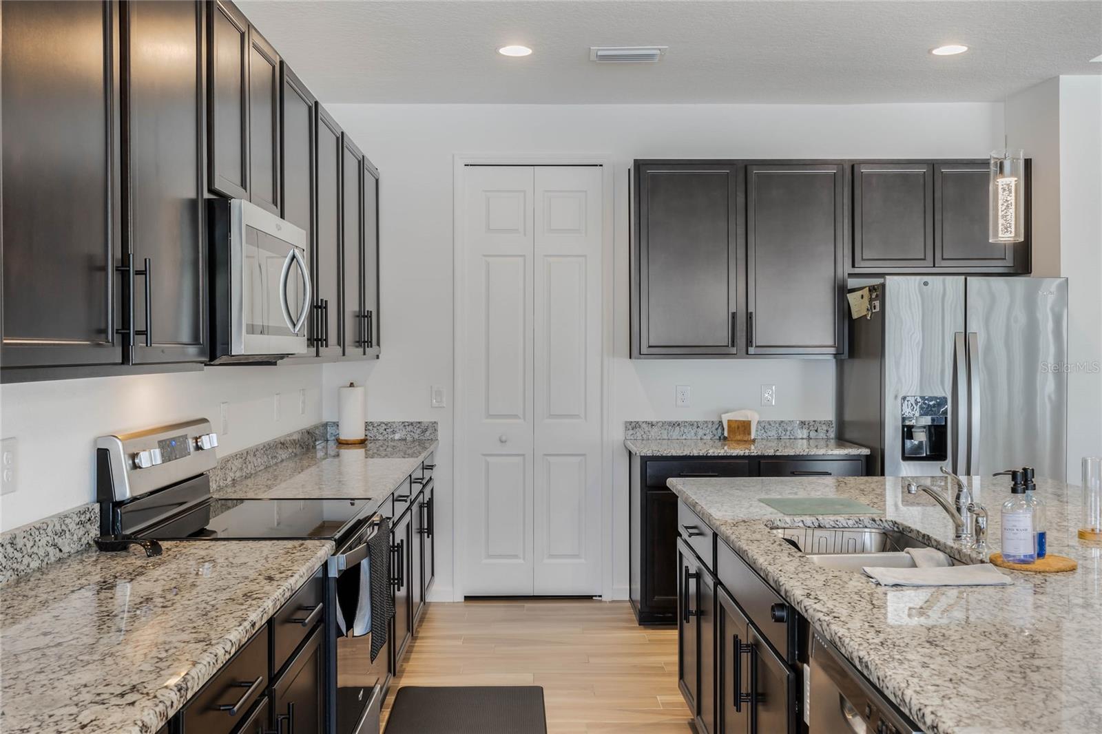 16936 CHAMPLAIN ST, CLERMONT, FL, 34714