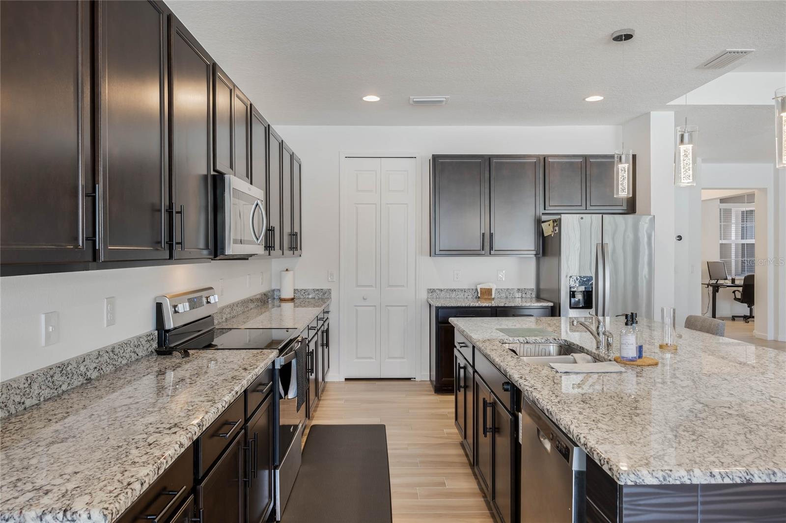 16936 CHAMPLAIN ST, CLERMONT, FL, 34714