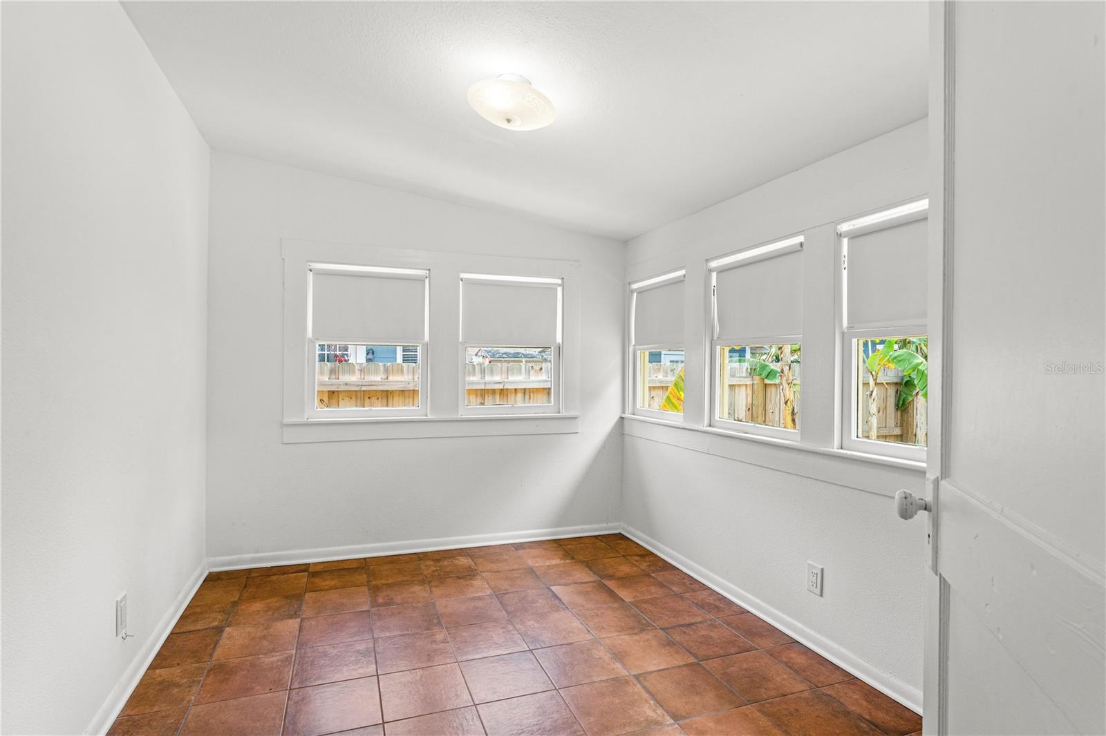 204 W CURTIS ST, TAMPA, FL, 33603