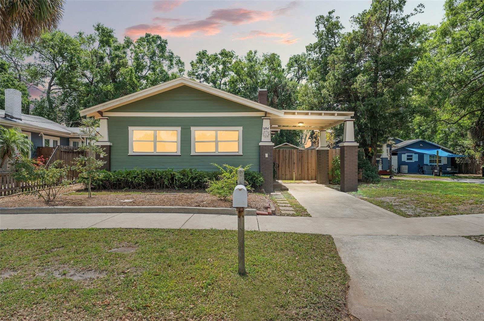 204 W CURTIS ST, TAMPA, FL, 33603