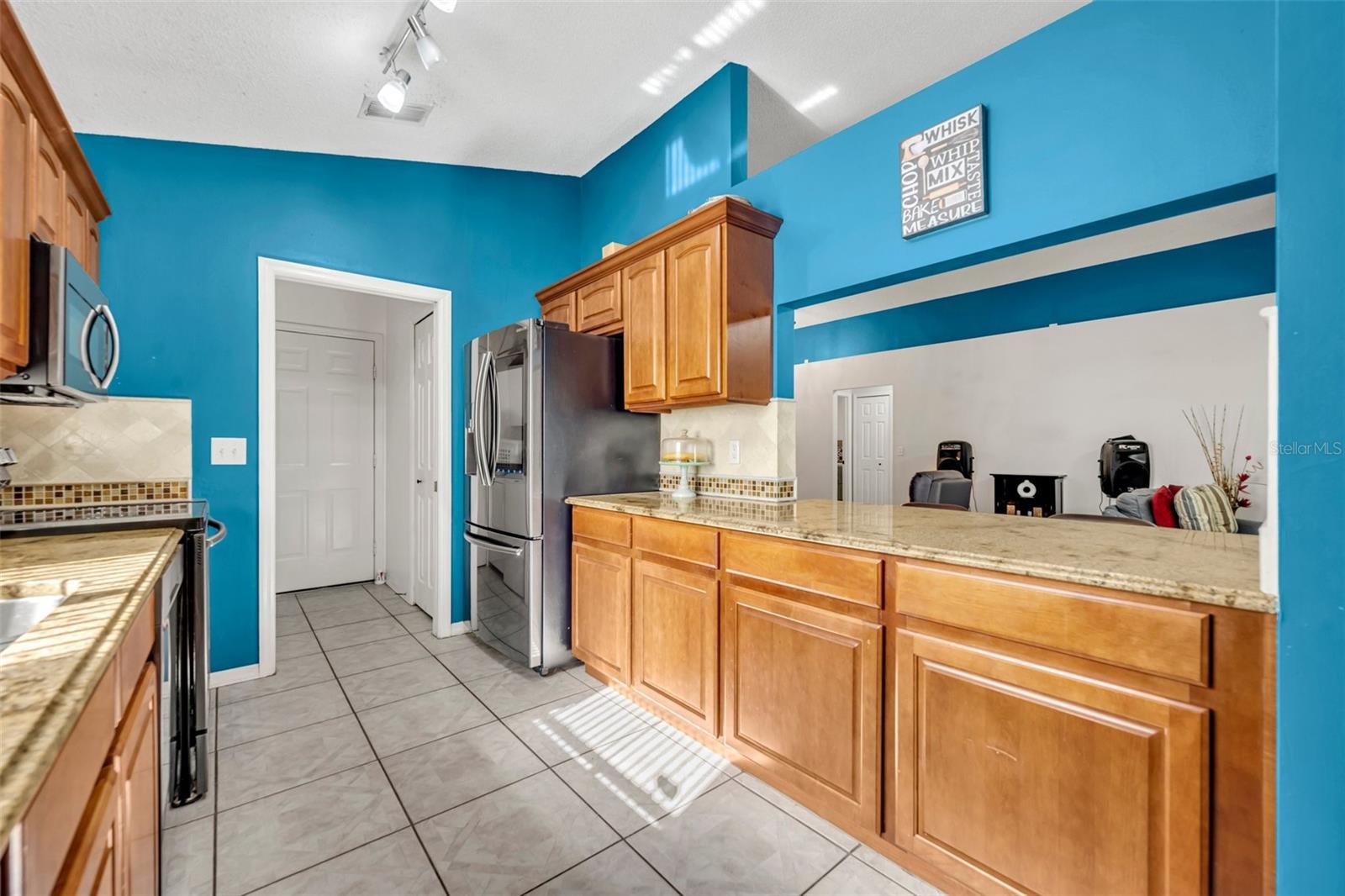 280 BAY ST, APOPKA, FL, 32712