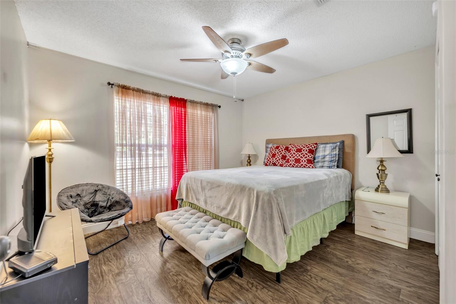 280 BAY ST, APOPKA, FL, 32712