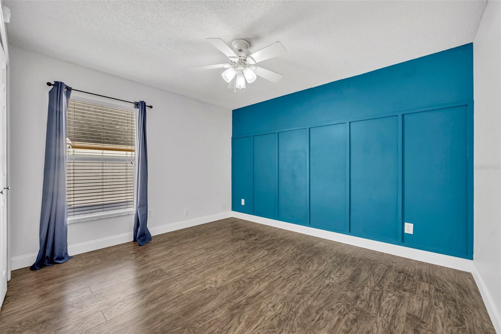 280 BAY ST, APOPKA, FL, 32712