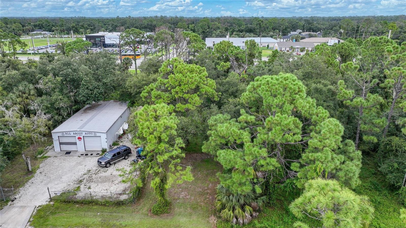 1160 BUENA VISTA CIR, PORT CHARLOTTE, FL, 33953