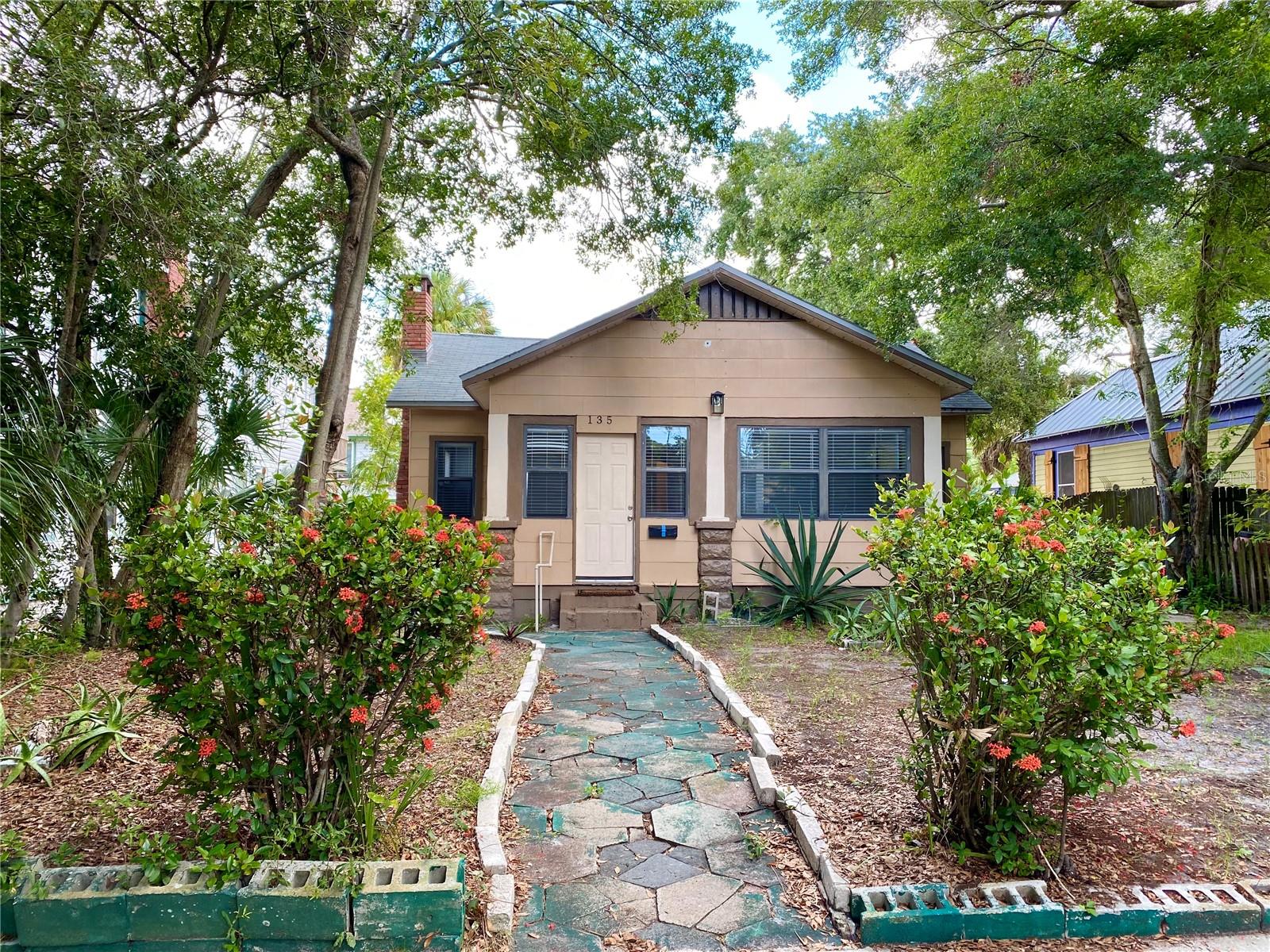 135 19TH AVE S, ST PETERSBURG, FL, 33705
