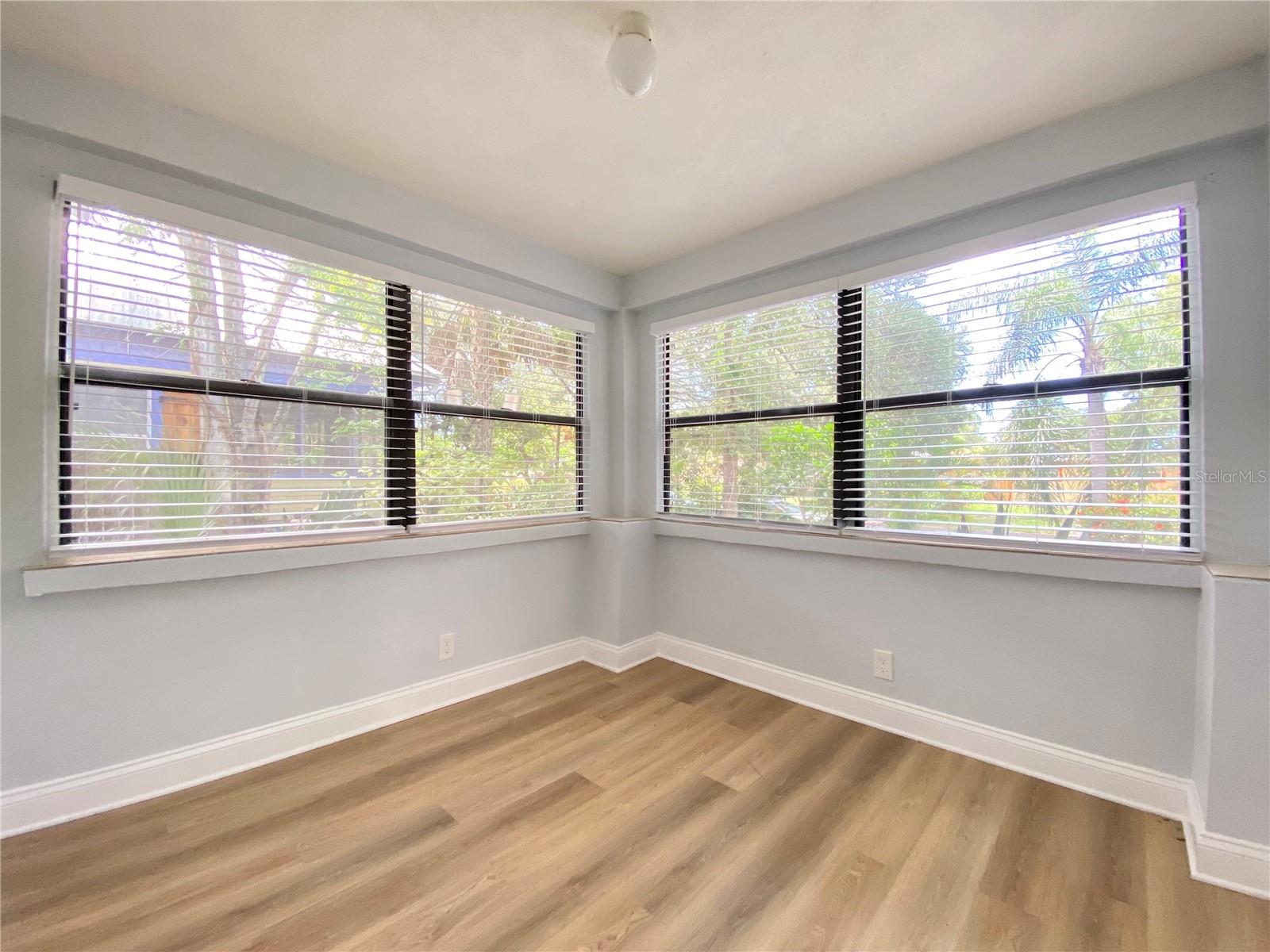 135 19TH AVE S, ST PETERSBURG, FL, 33705