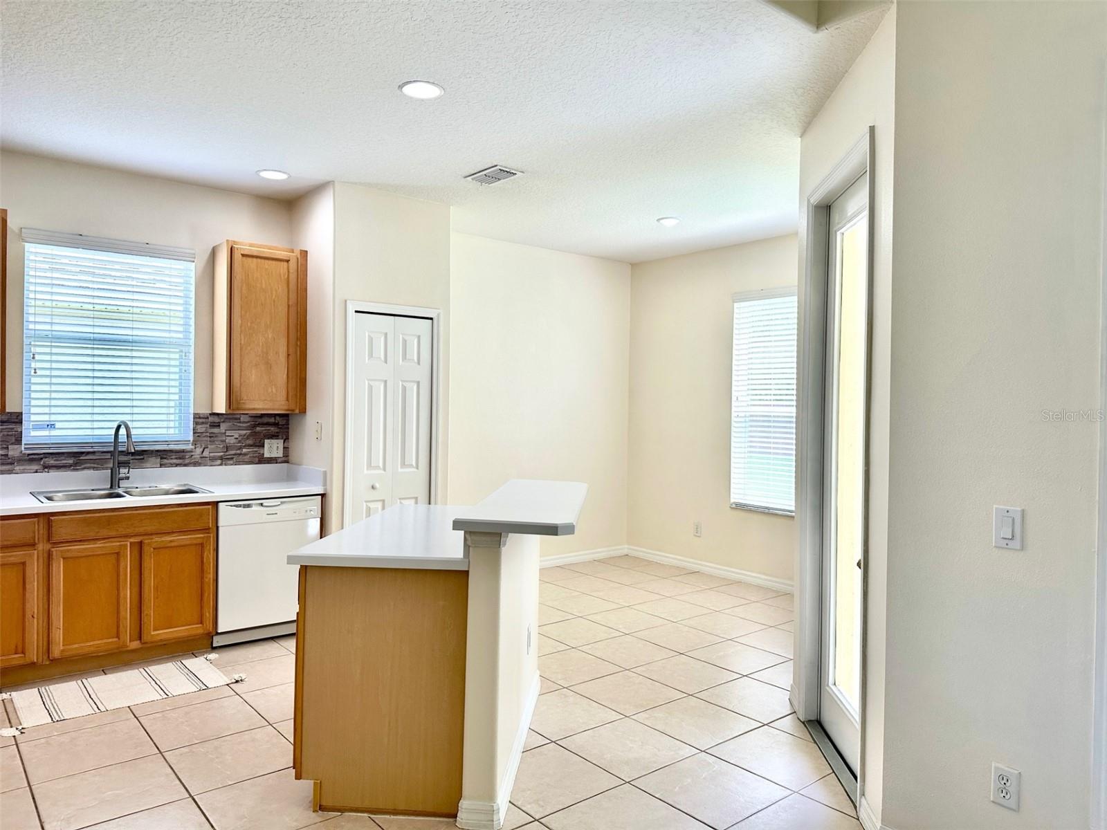 9723 PECKY CYPRESS WAY, ORLANDO, FL, 32836