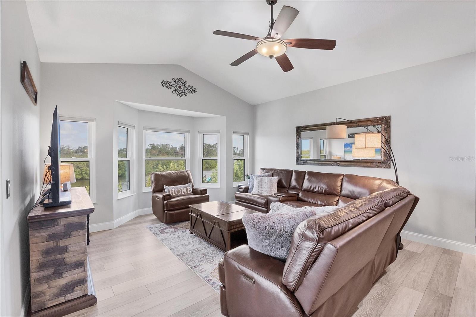 1500 LEMON BAY DR, VENICE, FL, 34293