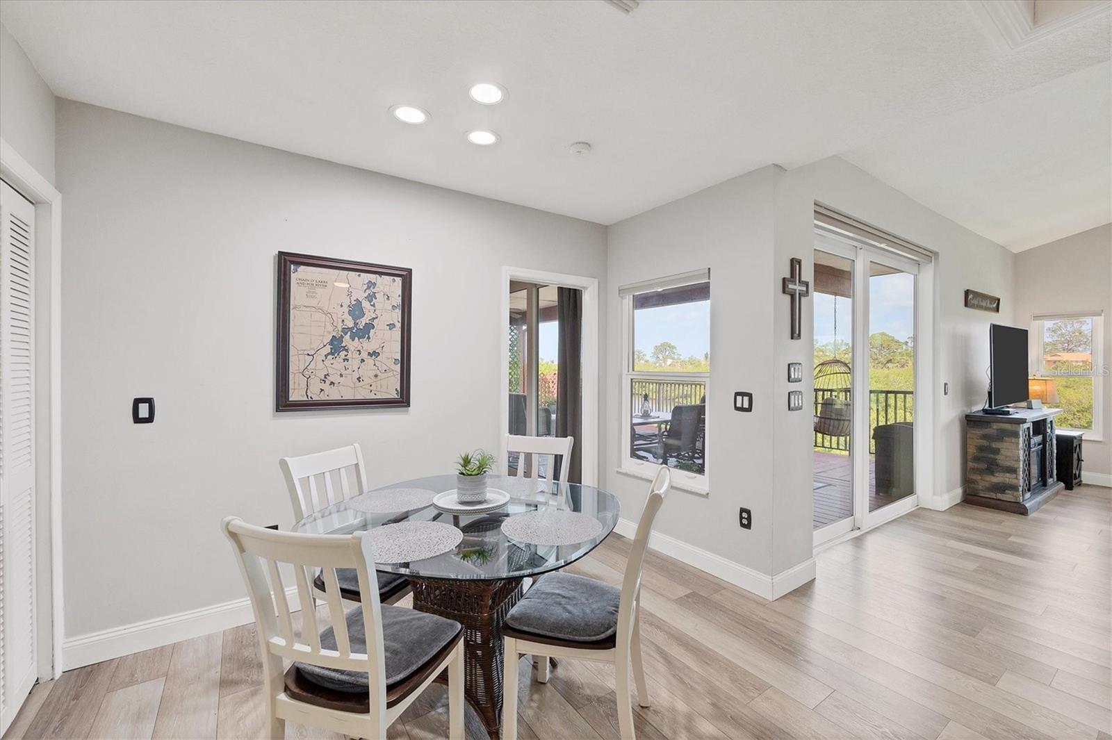 1500 LEMON BAY DR, VENICE, FL, 34293