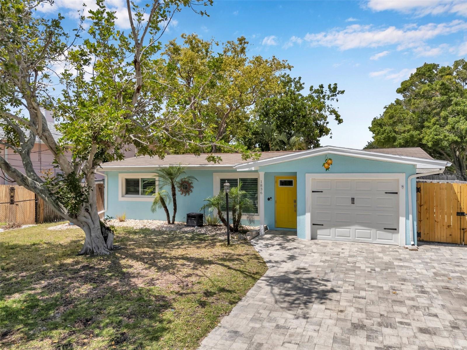 1836 DOUGLAS AVE, DUNEDIN, FL, 34698