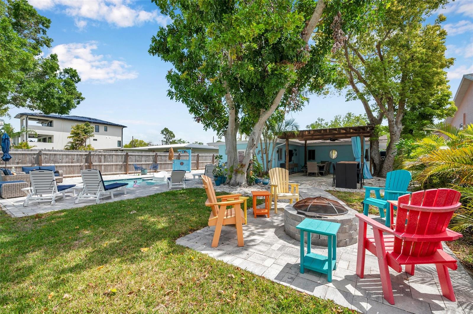 1836 DOUGLAS AVE, DUNEDIN, FL, 34698