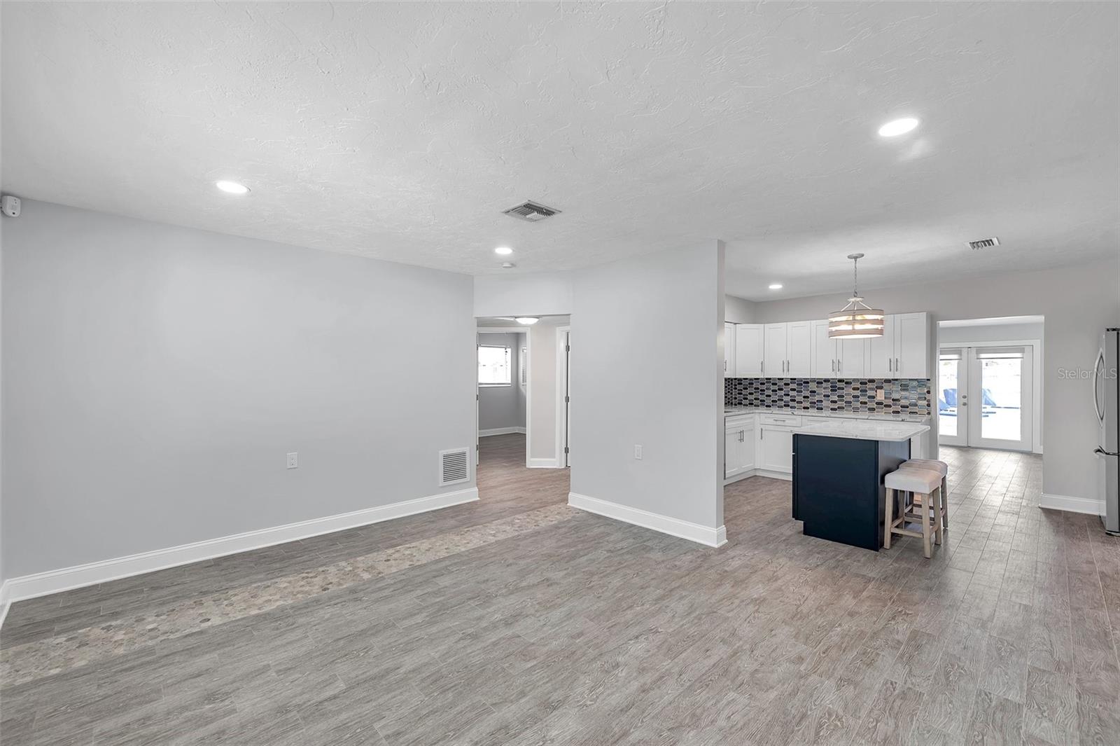 1836 DOUGLAS AVE, DUNEDIN, FL, 34698