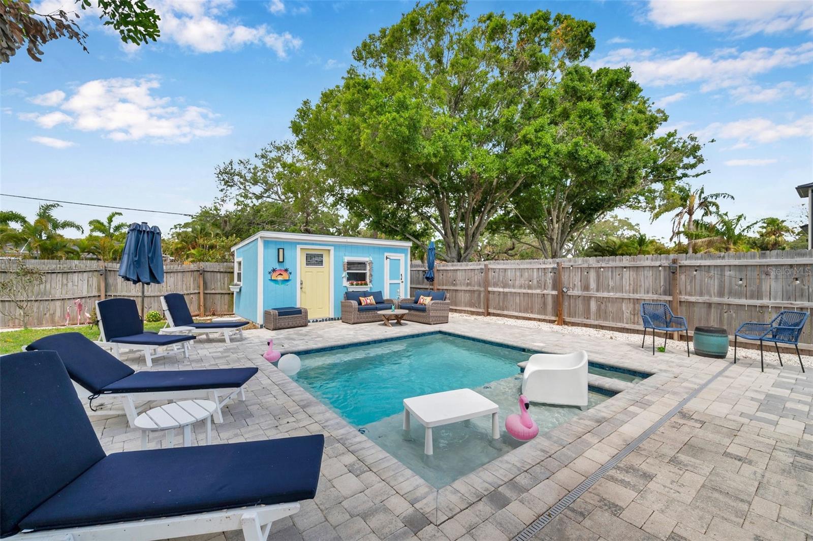 1836 DOUGLAS AVE, DUNEDIN, FL, 34698