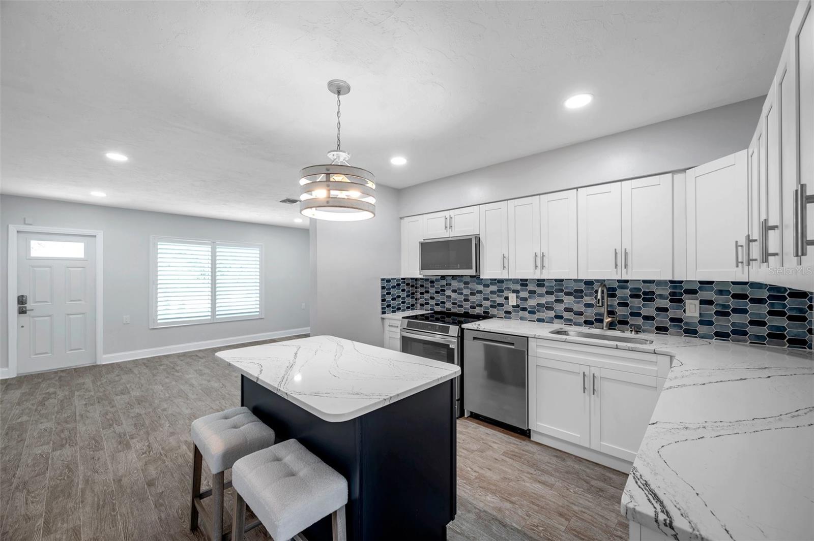 1836 DOUGLAS AVE, DUNEDIN, FL, 34698