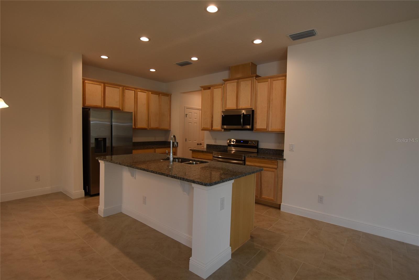 1845 ROSS HAMMOCK AVE, GROVELAND, FL, 34736