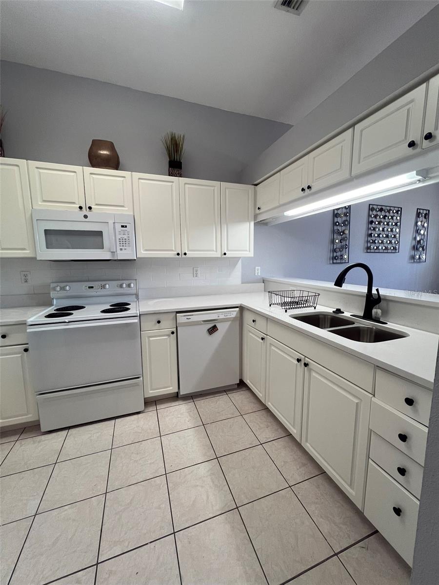 3443 FOX HUNT DR, PALM HARBOR, FL, 34683