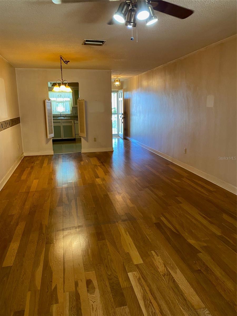 1649 S LAKE AVE #2, CLEARWATER, FL, 33756