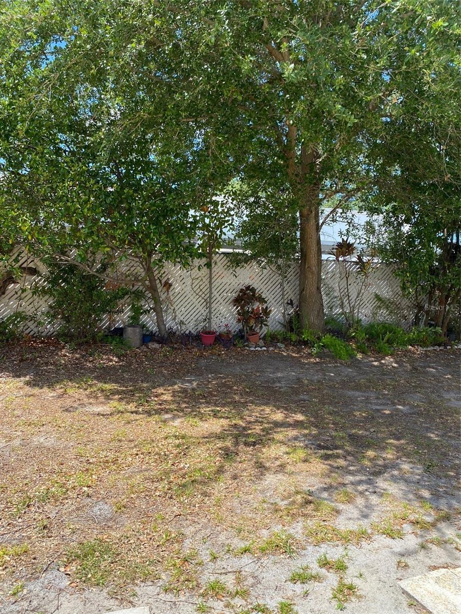1649 S LAKE AVE #2, CLEARWATER, FL, 33756