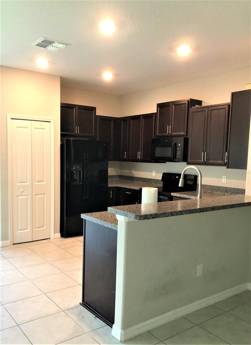 7631 FRENCH MARIGOLD AVE, TAMPA, FL, 33619