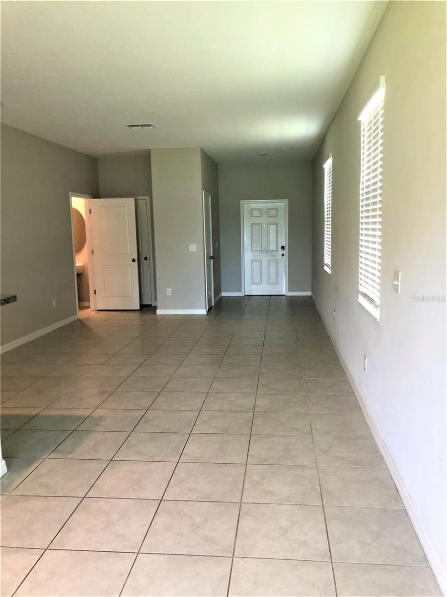 7631 FRENCH MARIGOLD AVE, TAMPA, FL, 33619