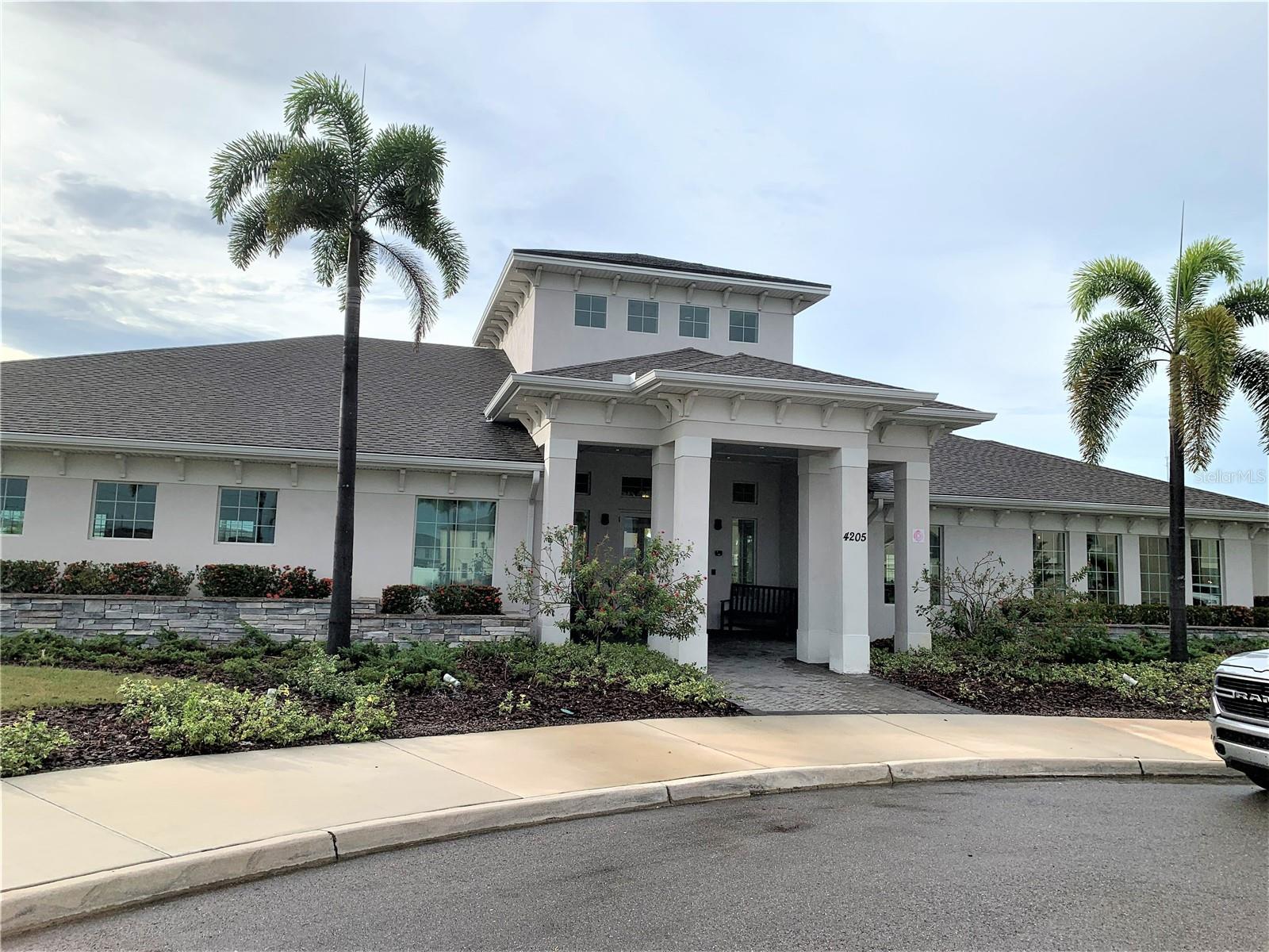 7631 FRENCH MARIGOLD AVE, TAMPA, FL, 33619