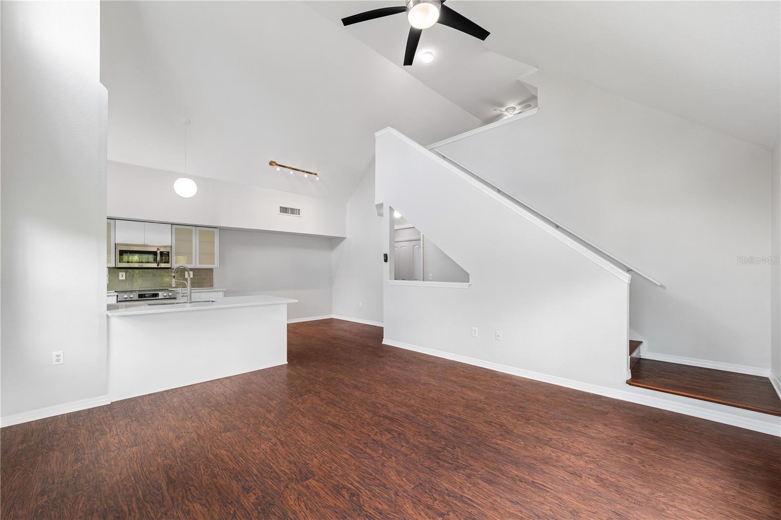 9412 LAKE CHASE ISLAND WAY #9412, TAMPA, FL, 33626
