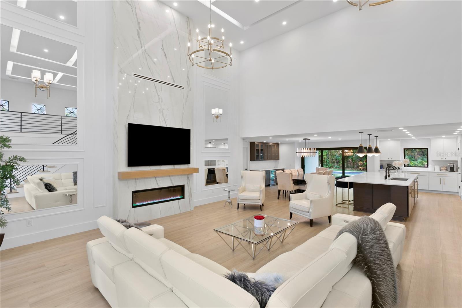 4308 W BEACH PARK DR, TAMPA, FL, 33609