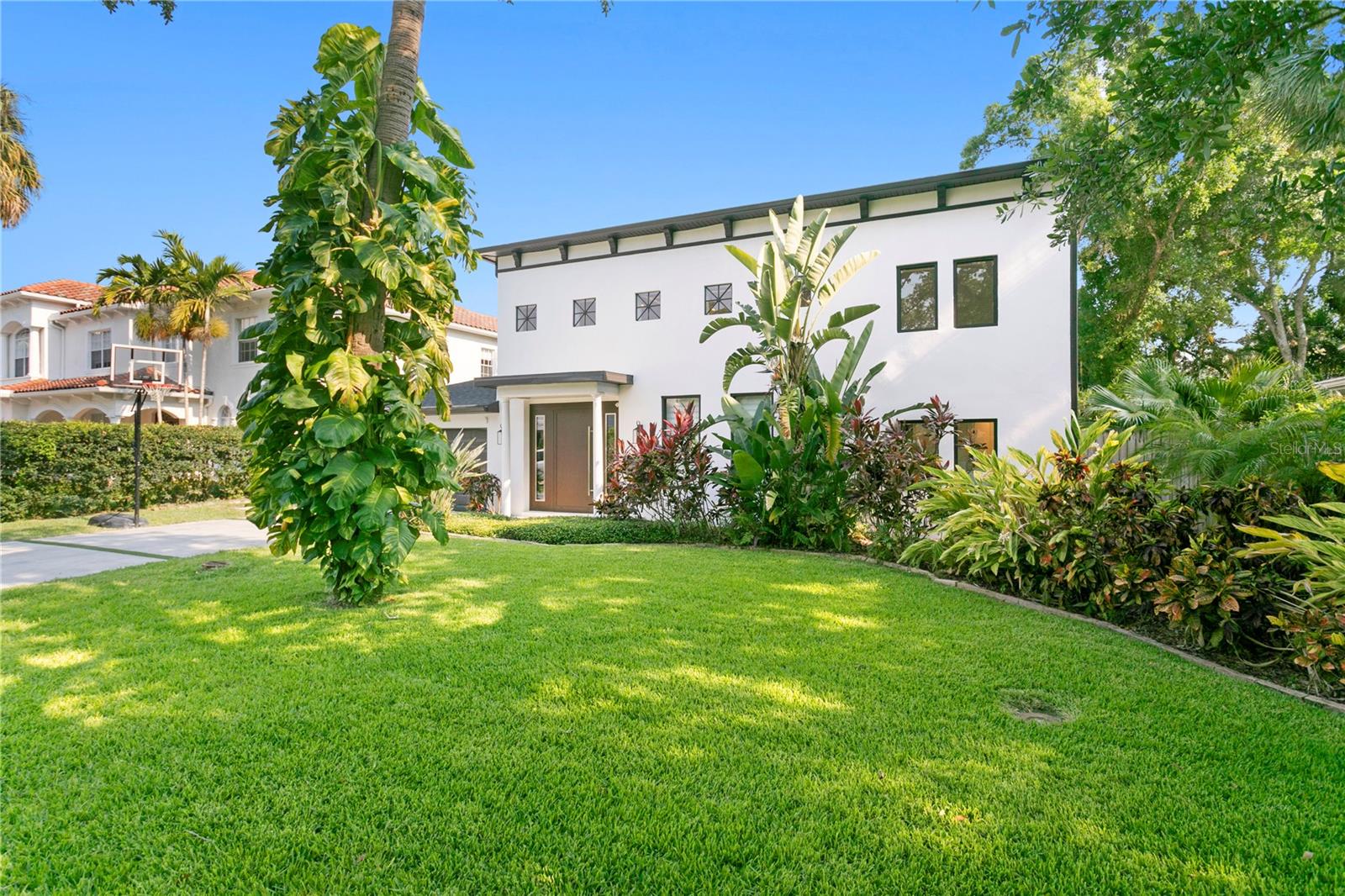 4308 W BEACH PARK DR, TAMPA, FL, 33609