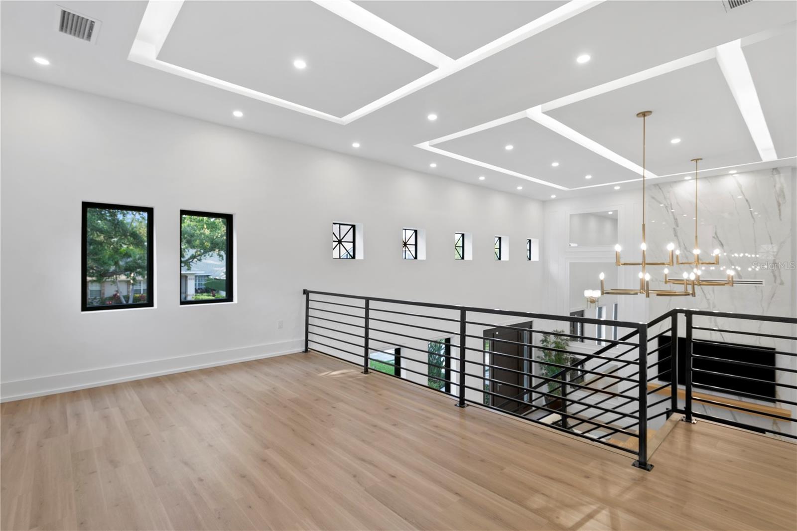 4308 W BEACH PARK DR, TAMPA, FL, 33609