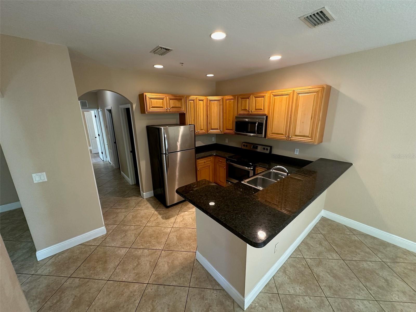3719 S LAKE ORLANDO PKWY #8, ORLANDO, FL, 32808