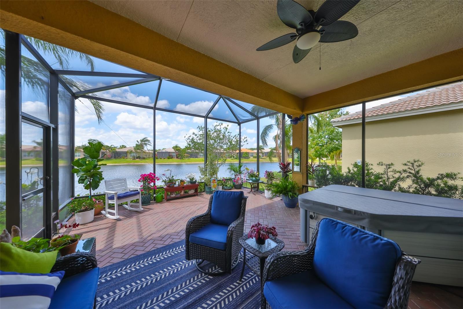 4811 SANDY GLEN WAY, WIMAUMA, FL, 33598