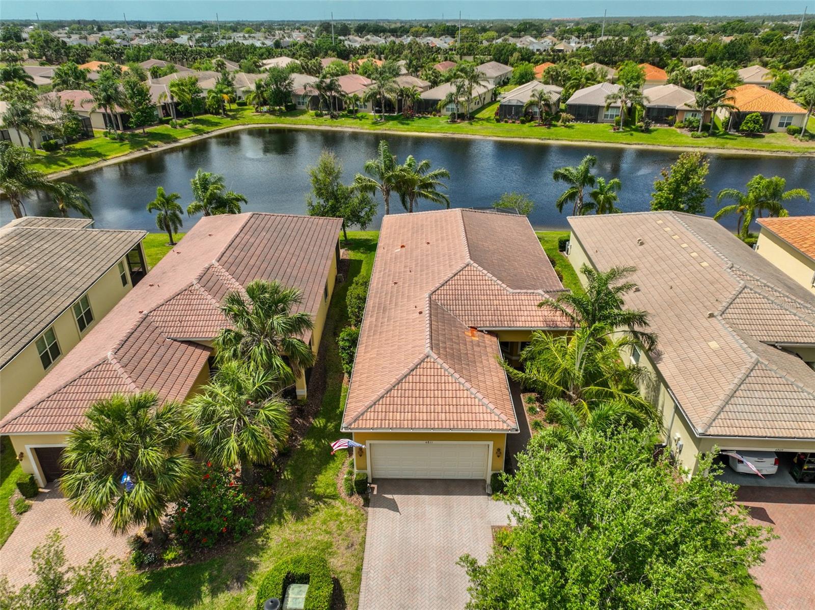 4811 SANDY GLEN WAY, WIMAUMA, FL, 33598