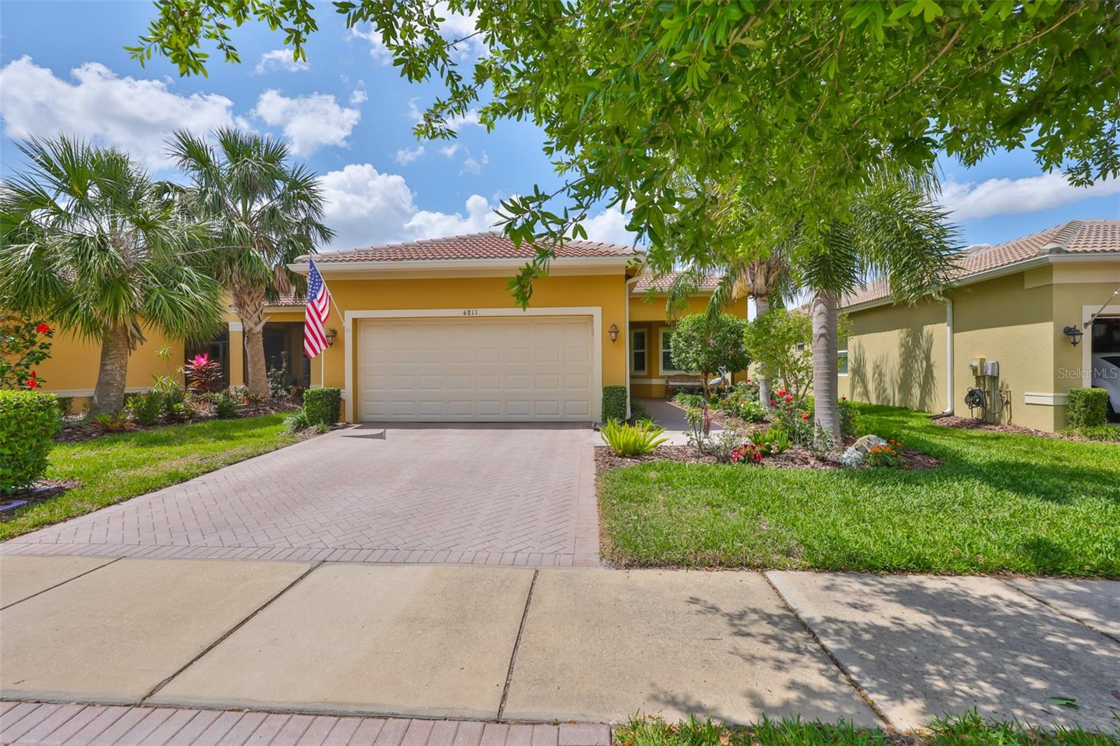 4811 SANDY GLEN WAY, WIMAUMA, FL, 33598
