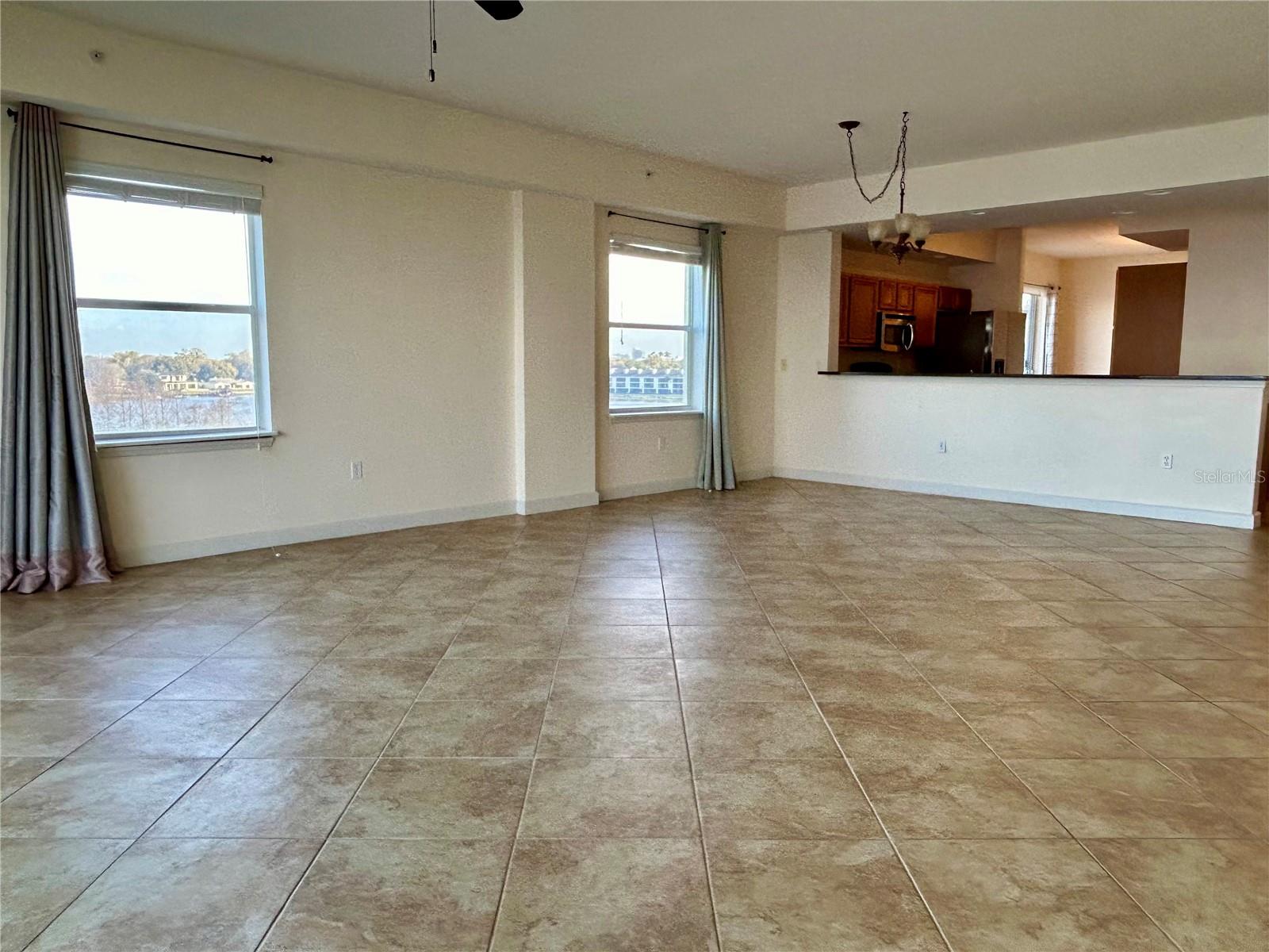 4177 N ORANGE BLOSSOM TRL #509, ORLANDO, FL, 32804