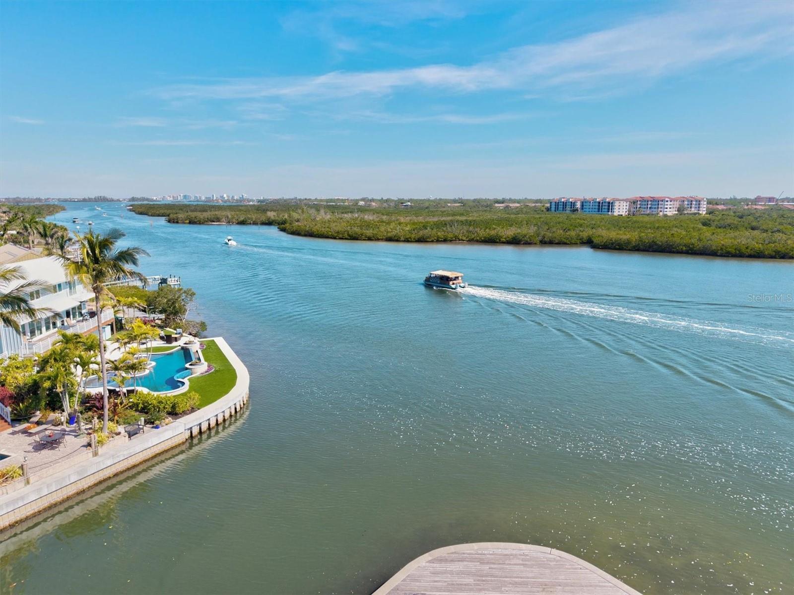 5663 MIDNIGHT PASS RD ##407, SARASOTA, FL, 34242