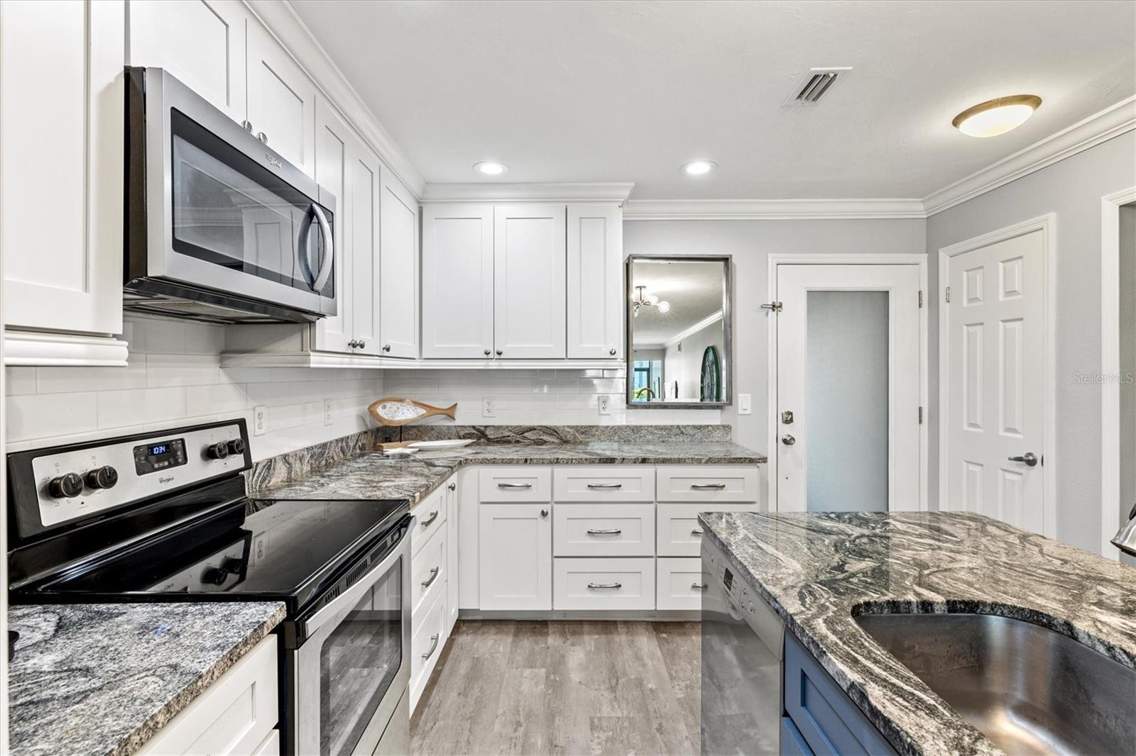 5663 MIDNIGHT PASS RD ##407, SARASOTA, FL, 34242