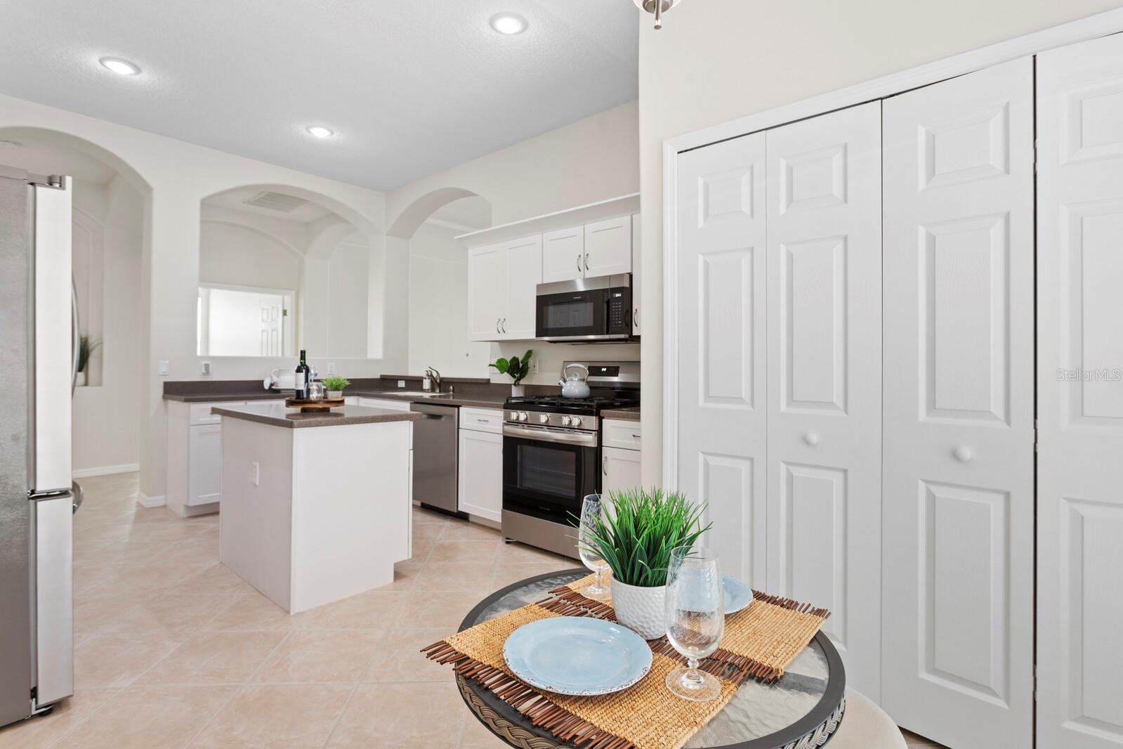 10339 LIGHTNER BRIDGE DR, TAMPA, FL, 33626