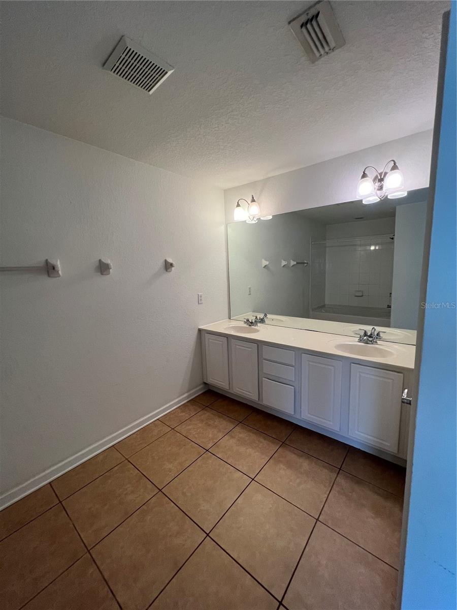 6826 SLAVEN BLVD, ORLANDO, FL, 32819