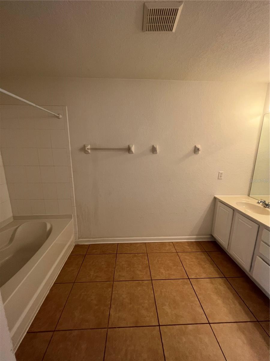 6826 SLAVEN BLVD, ORLANDO, FL, 32819