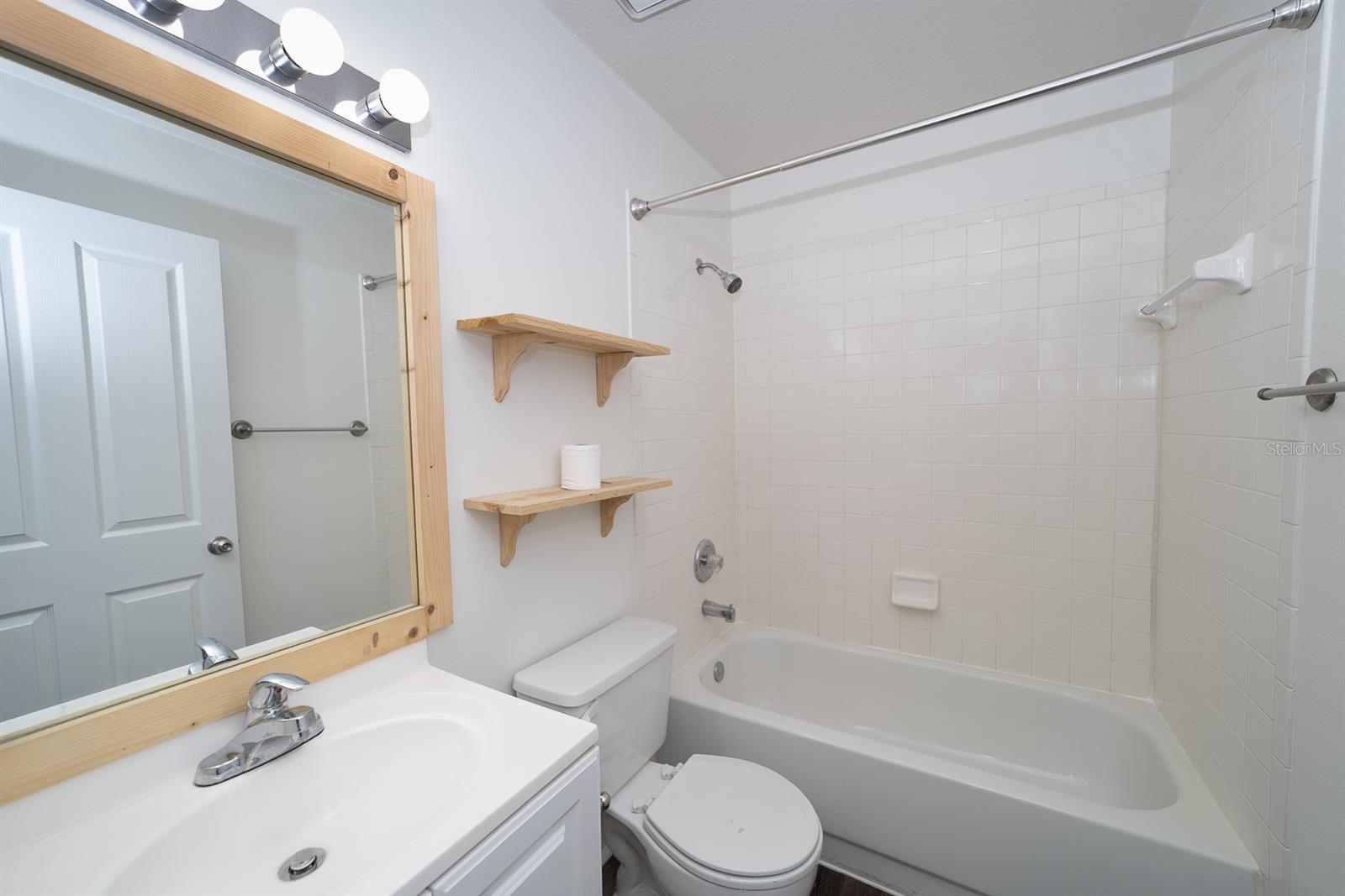 28430 MEADOWRUSH WAY, WESLEY CHAPEL, FL, 33543