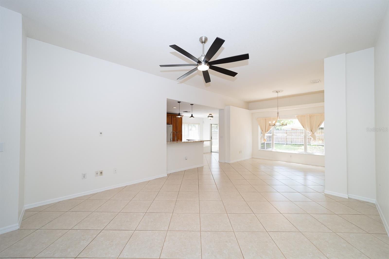 28430 MEADOWRUSH WAY, WESLEY CHAPEL, FL, 33543