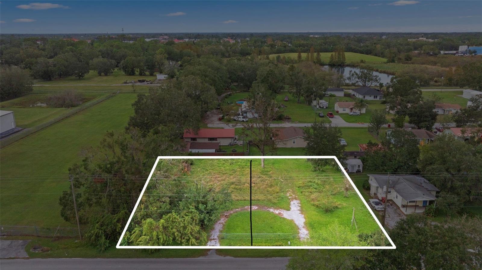 2010 SAMMONDS RD, PLANT CITY, FL, 33563