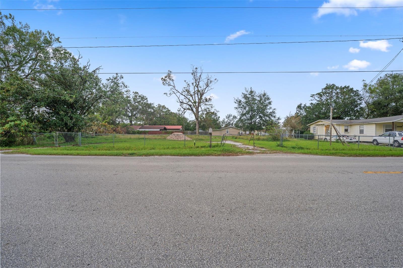 2010 SAMMONDS RD, PLANT CITY, FL, 33563