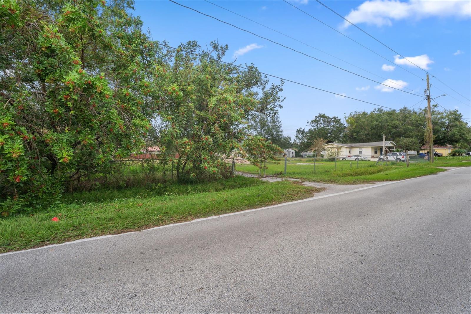 2010 SAMMONDS RD, PLANT CITY, FL, 33563