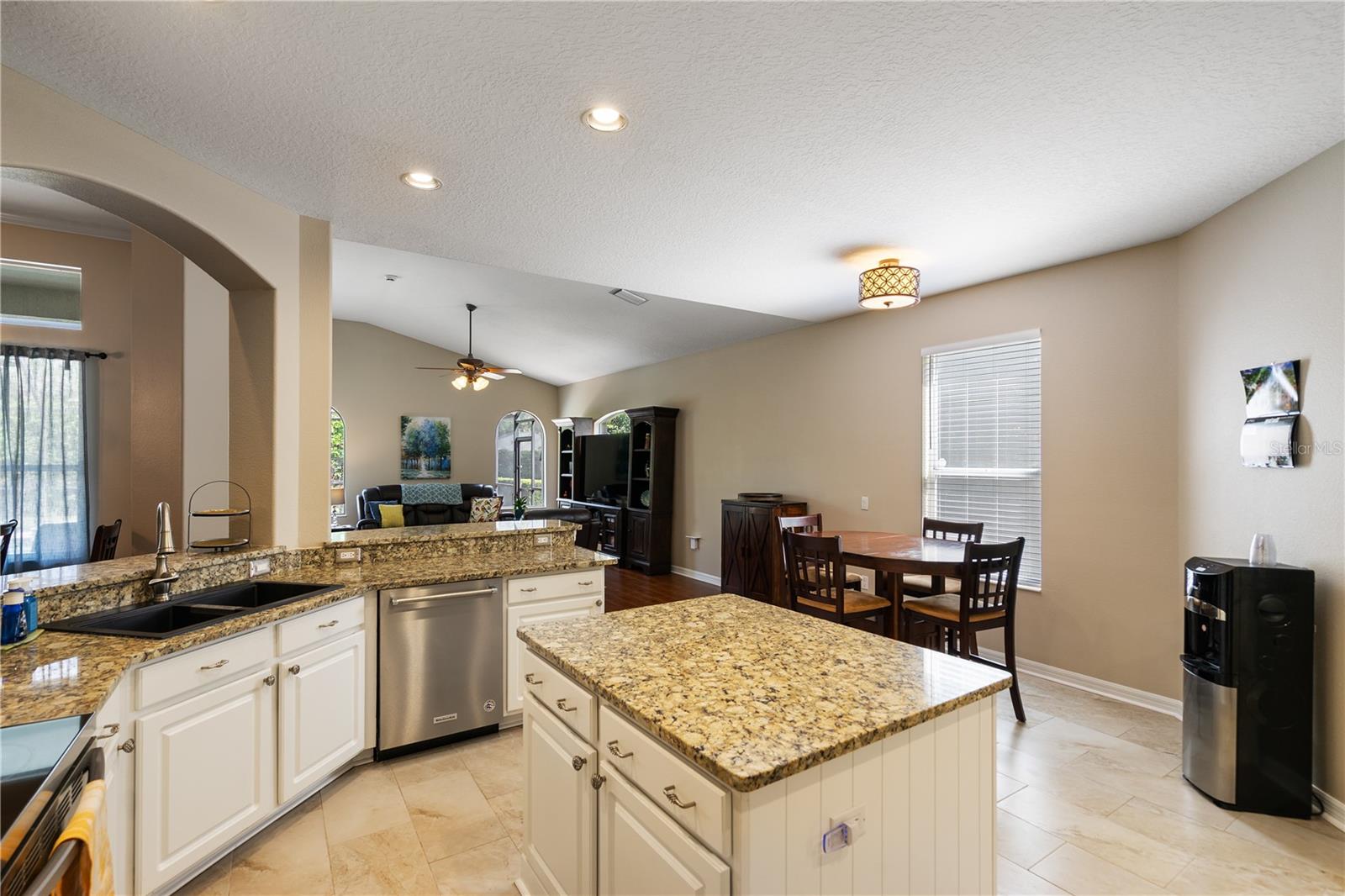 5810 BENT GRASS DR, VALRICO, FL, 33596