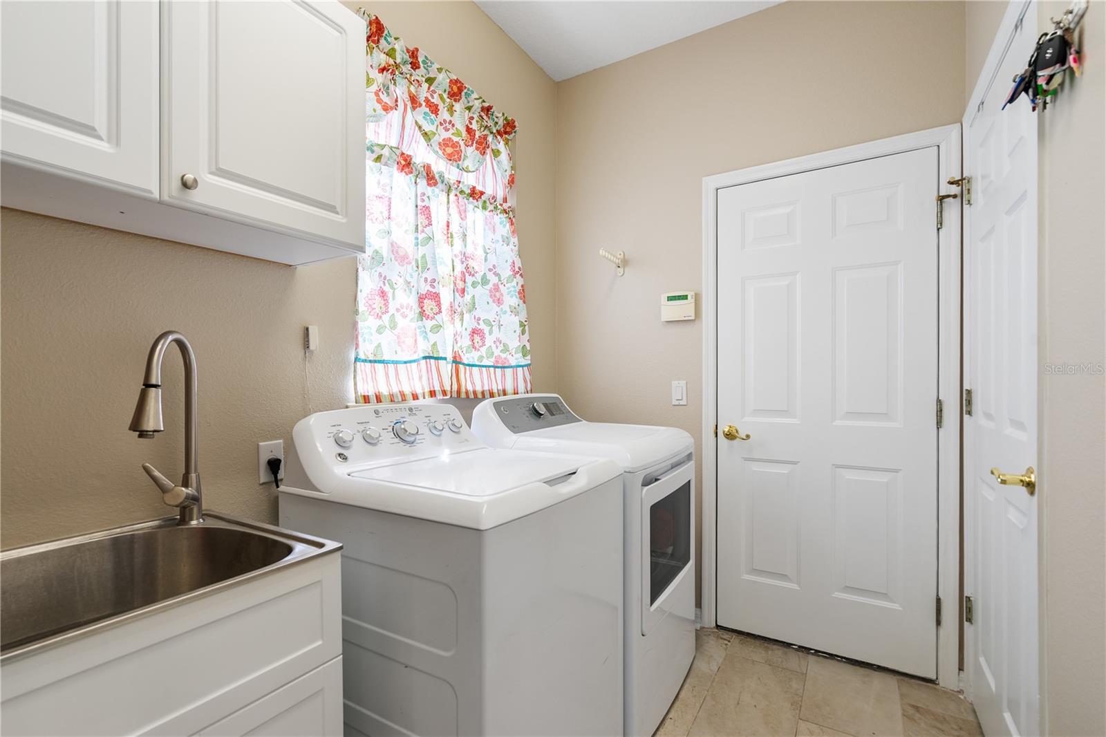 5810 BENT GRASS DR, VALRICO, FL, 33596