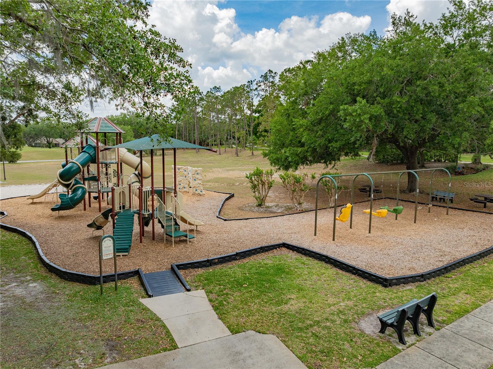 5810 BENT GRASS DR, VALRICO, FL, 33596