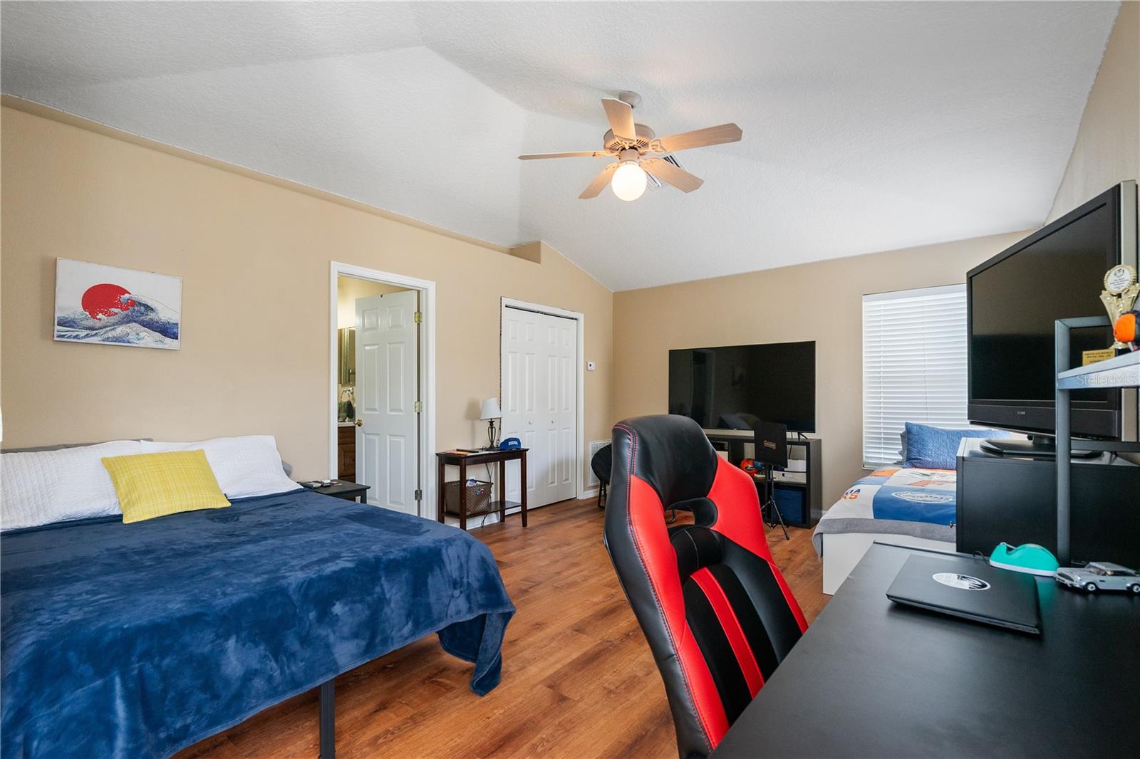 5810 BENT GRASS DR, VALRICO, FL, 33596