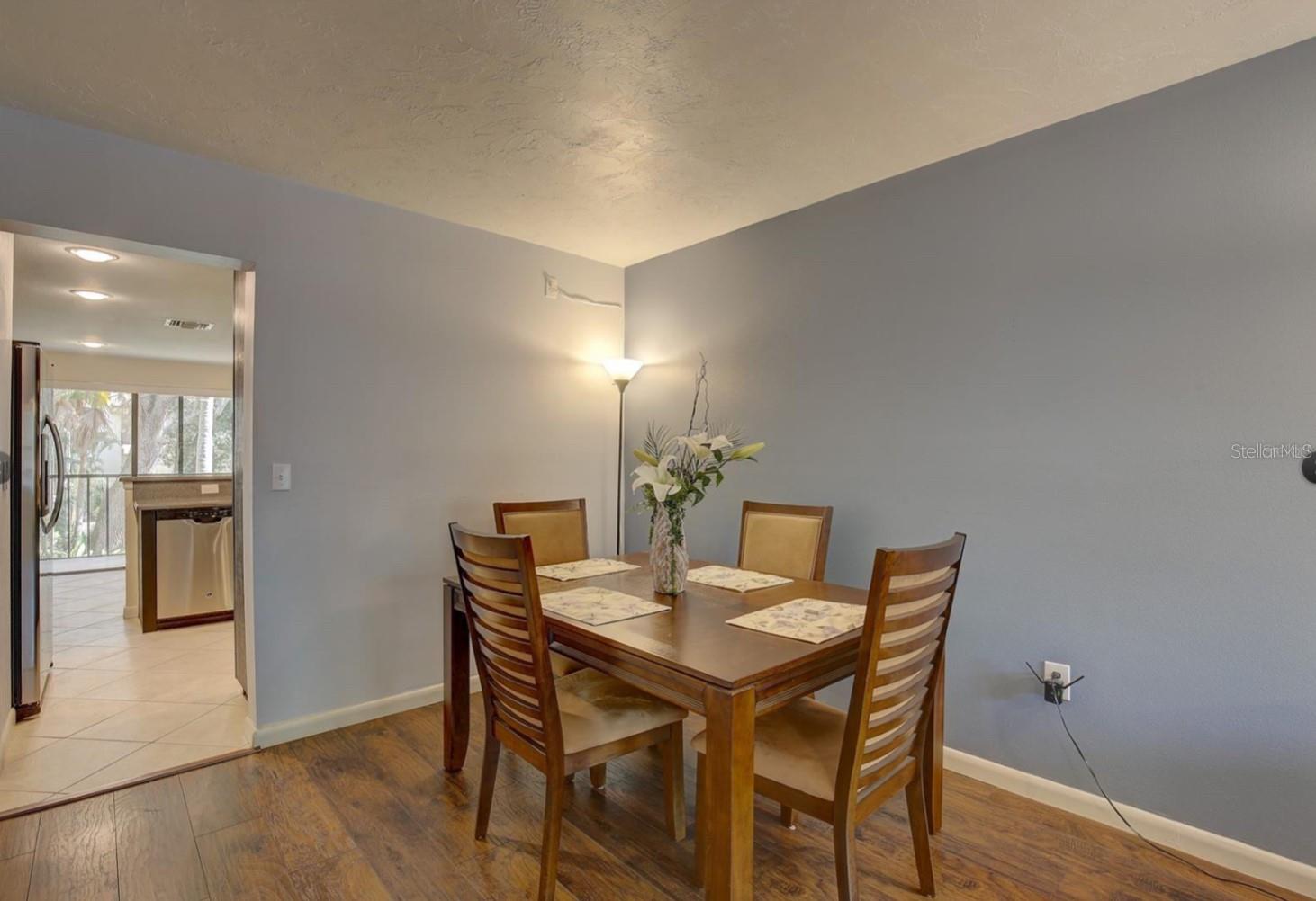 315 30TH AVE W #B207, BRADENTON, FL, 34205